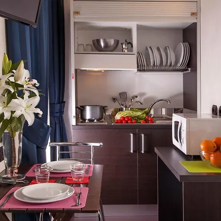 Residenza Doro- 24x7 Check-in 3*