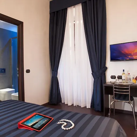 Residenza Doro- 24x7 Check-in בית הארחה 3*