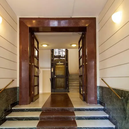 בית הארחה Residenza Doro- 24x7 Check-in 3*