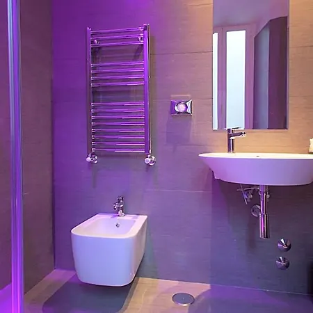 Residenza Doro- 24x7 Check-in بيت ضيافة 3*